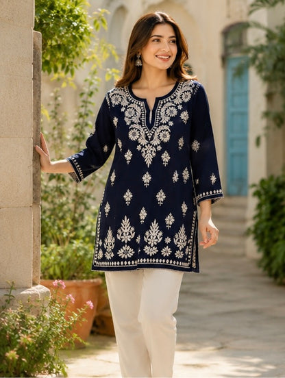 Lucknowie short handcrafted chikankari kurti