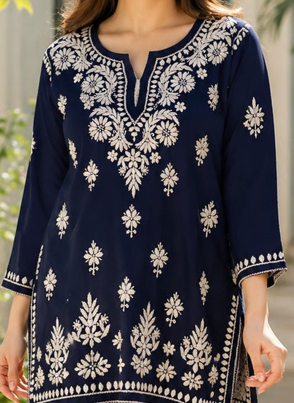 Lucknowie short handcrafted chikankari kurti